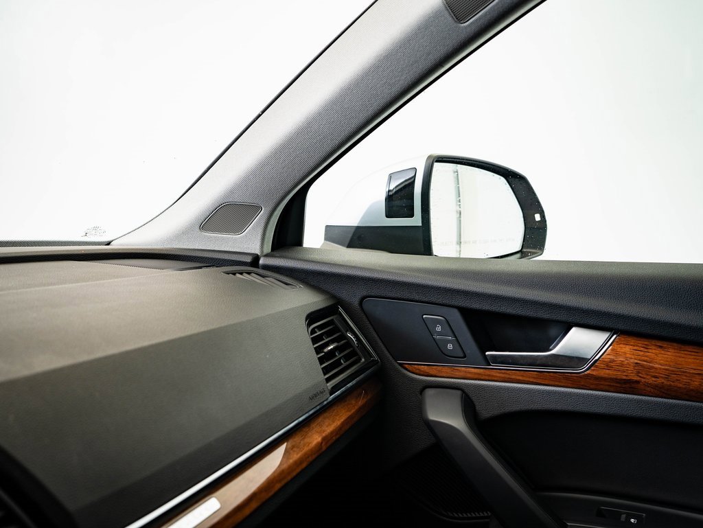 Certified 2022 Audi Q5 2.0T Premium Plus w/ Premium Plus Package image 34