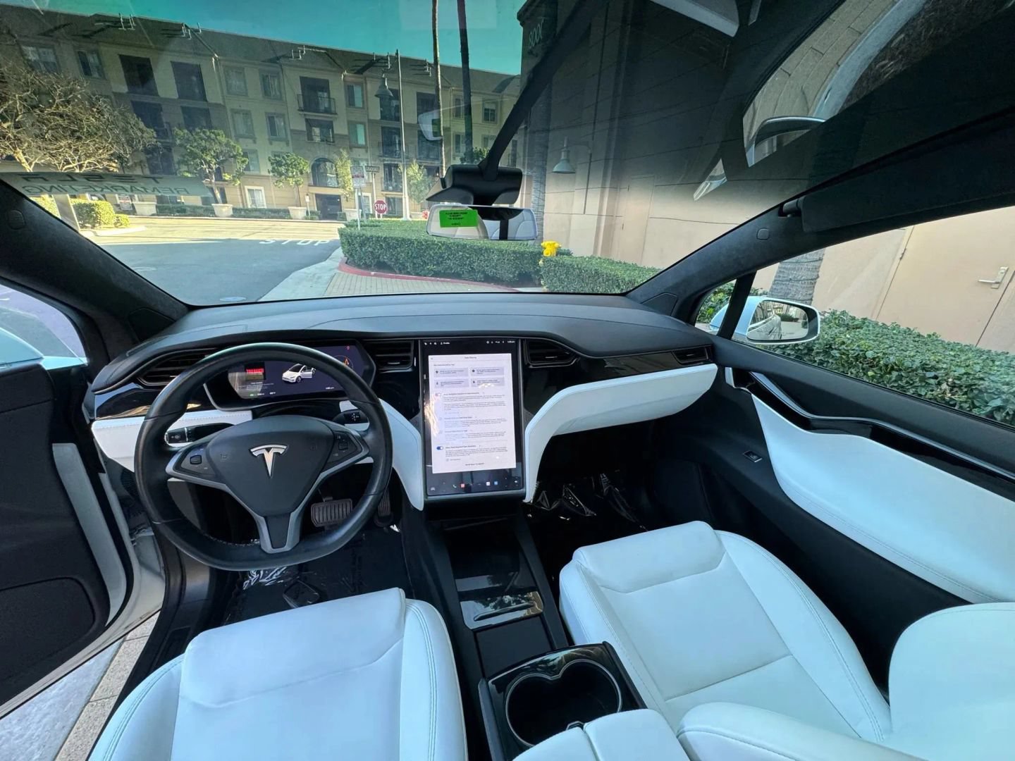 Used 2021 Tesla Model X Long Range AWD/4WD image 18