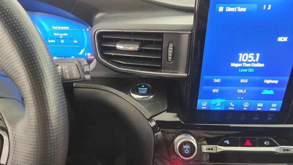 Used 2021 Ford Explorer ST w/ Equipment Group 401A image 25