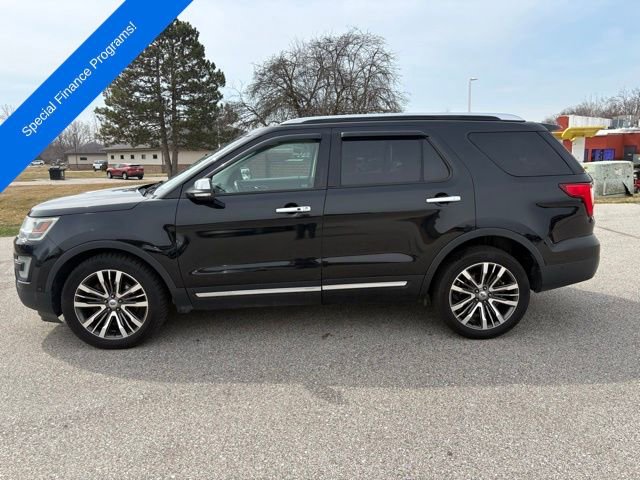 Used 2016 Ford Explorer Platinum image 3