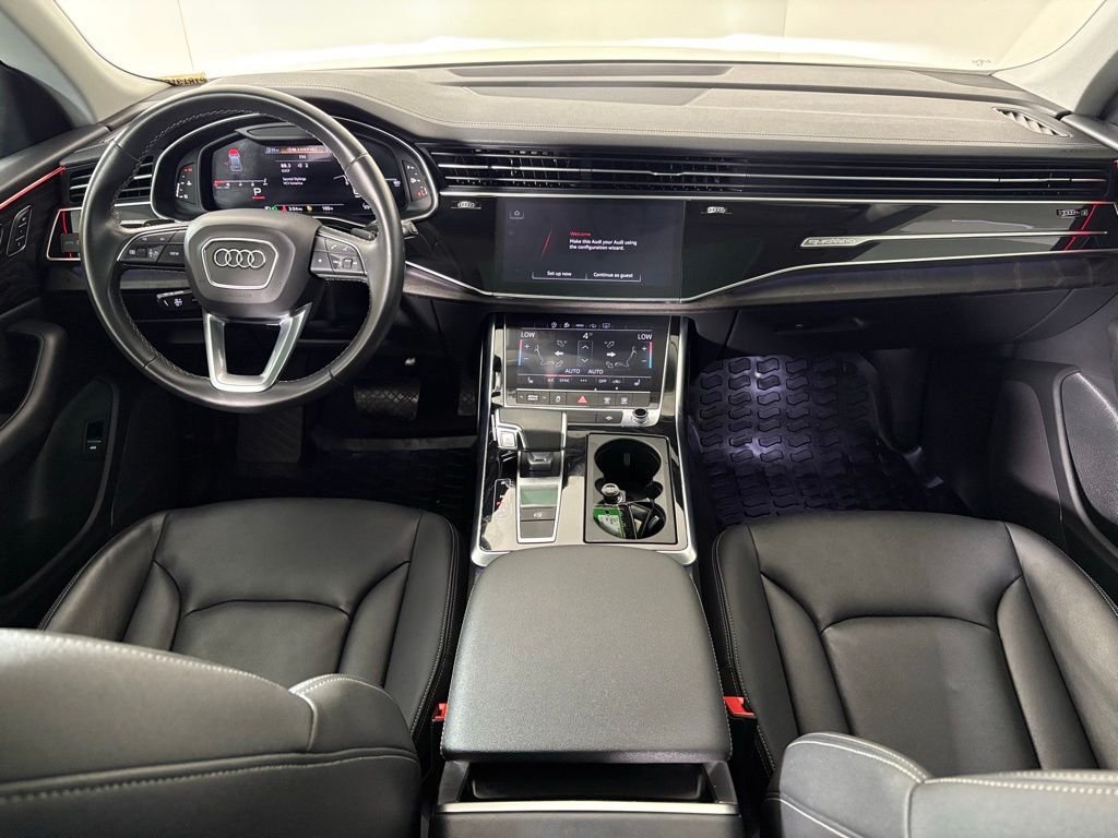 Used 2023 Audi Q8 Premium AWD/4WD image 33