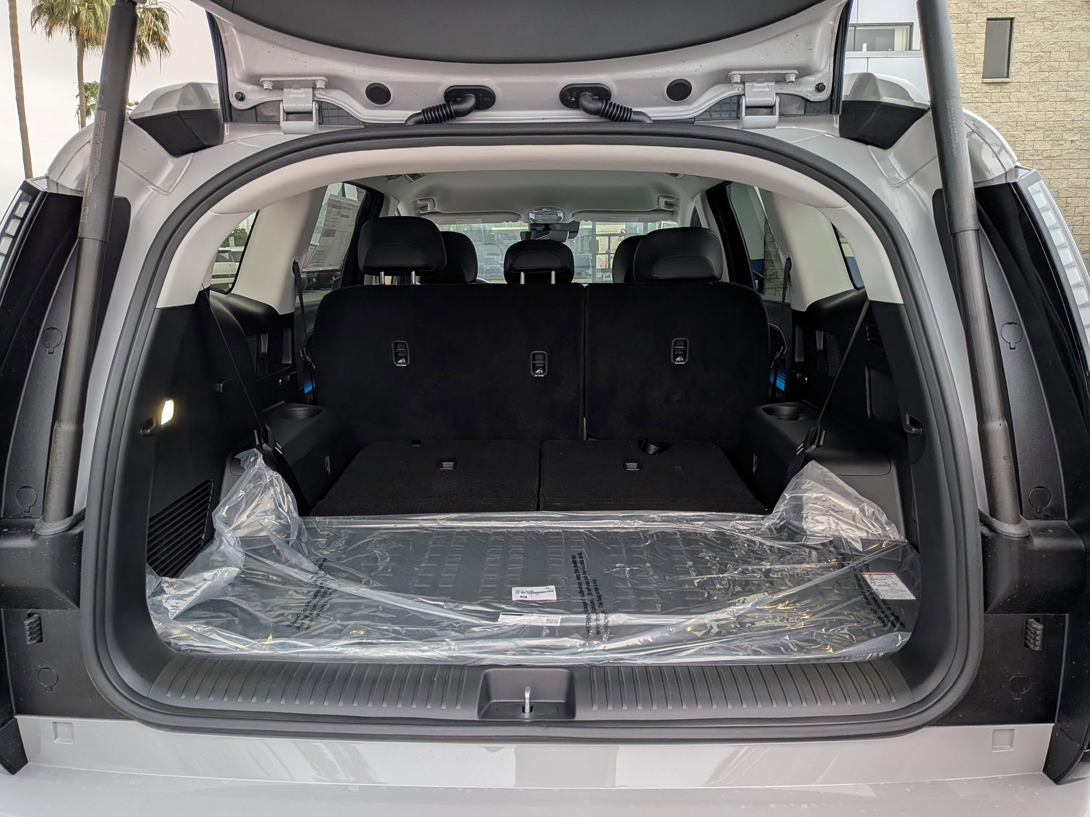 New 2026 Hyundai Ioniq 9 SEL image 22