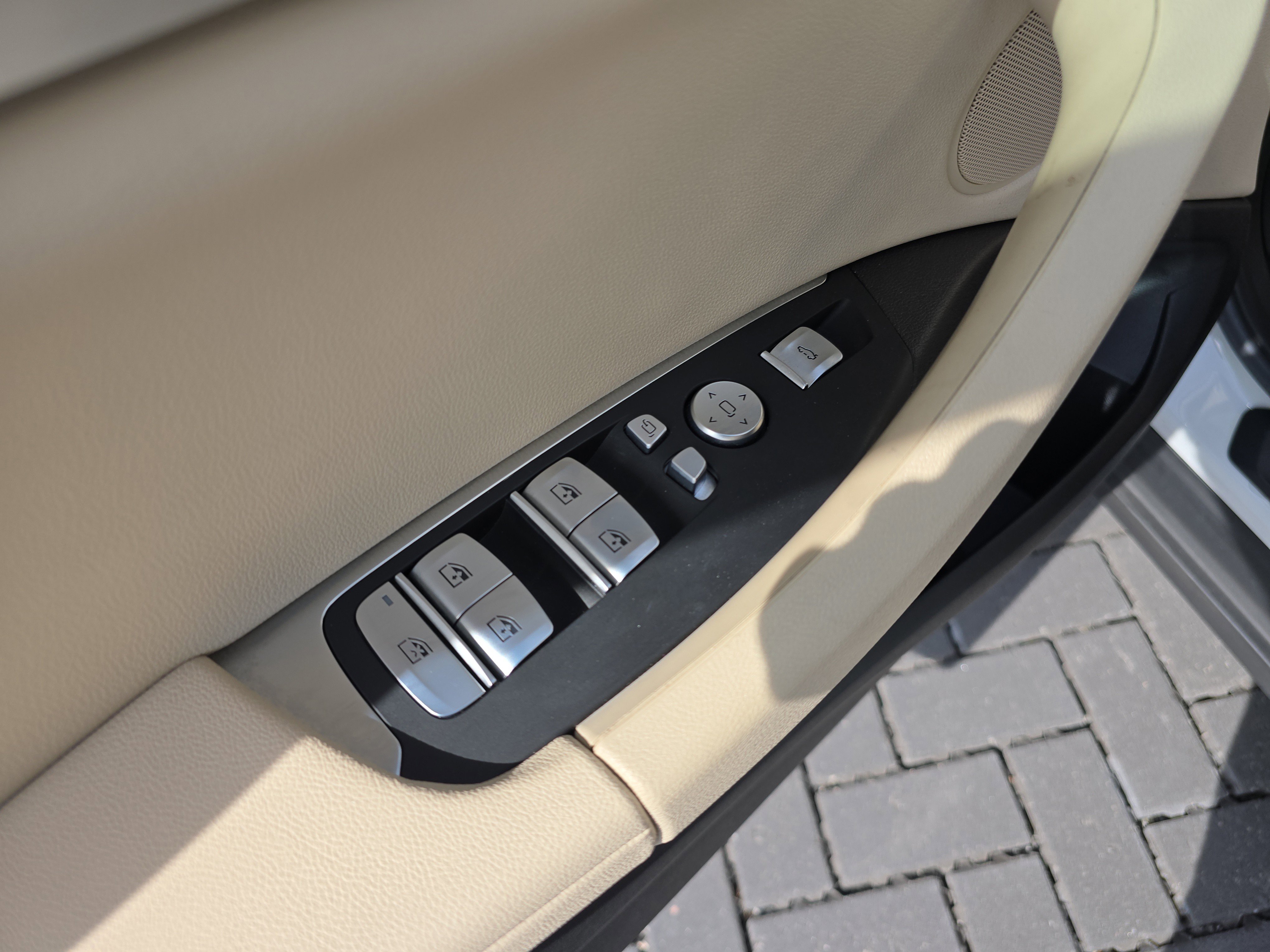 Used 2022 BMW X3 xDrive30i w/ Premium Package 2 image 20