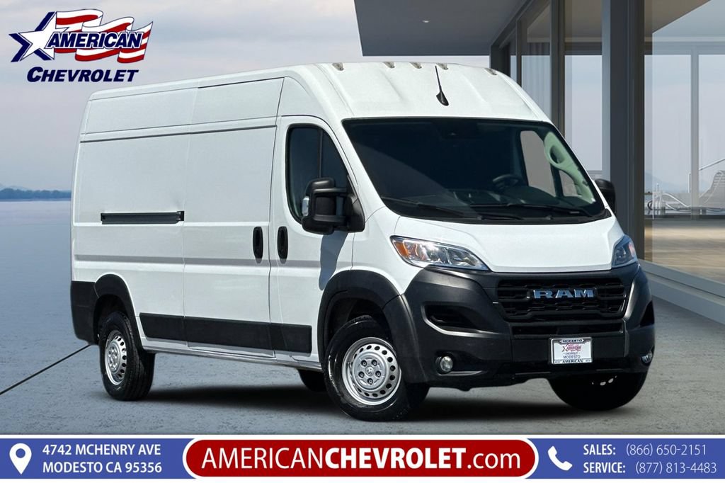 Used 2025 RAM ProMaster 2500 w/ Convenience Group