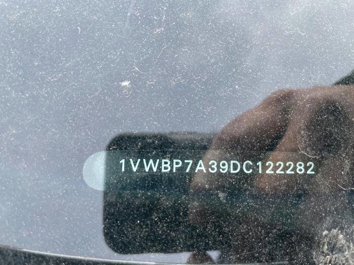 Used 2013 Volkswagen Passat 2.5 SE FWD image 42