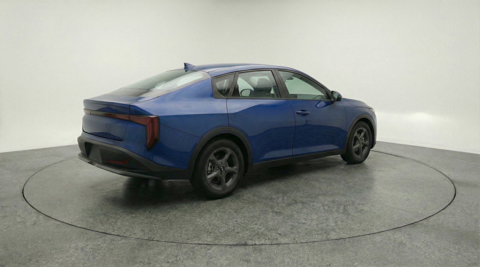 Used 2025 Kia K4 LXS image 9