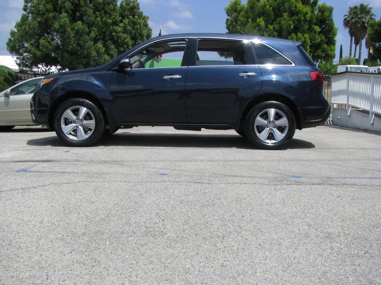 Used 2011 Acura MDX w/ Technology Package