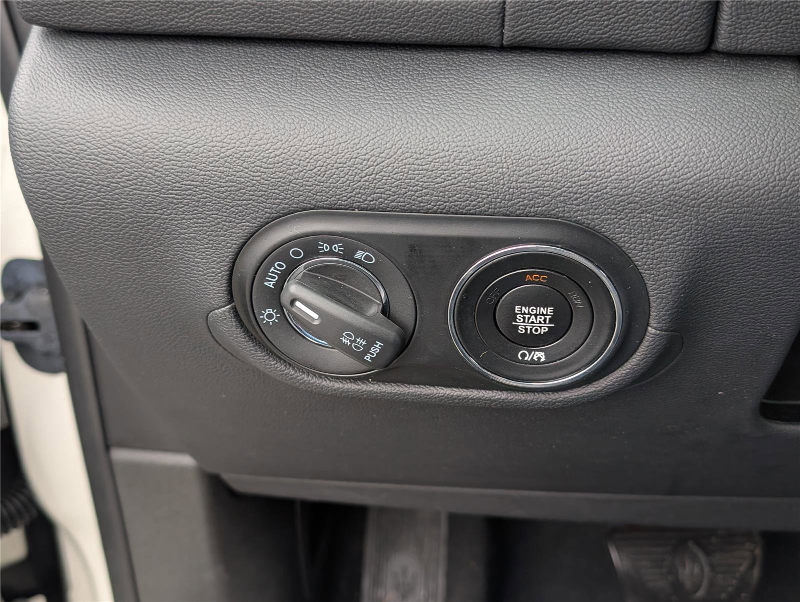 Used 2023 Maserati Levante Modena image 20