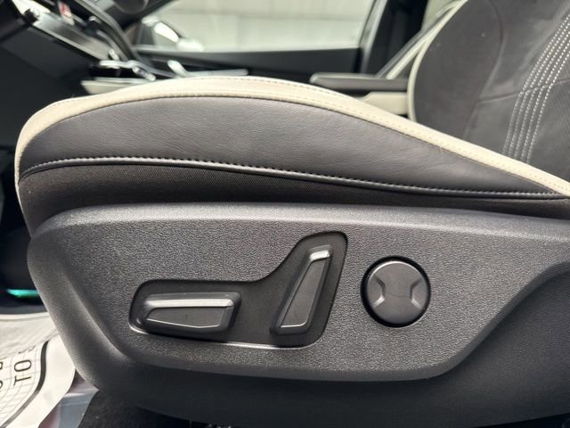 Used 2023 Kia EV6 GT-Line w/ GT-Line Suede Seat Package image 14