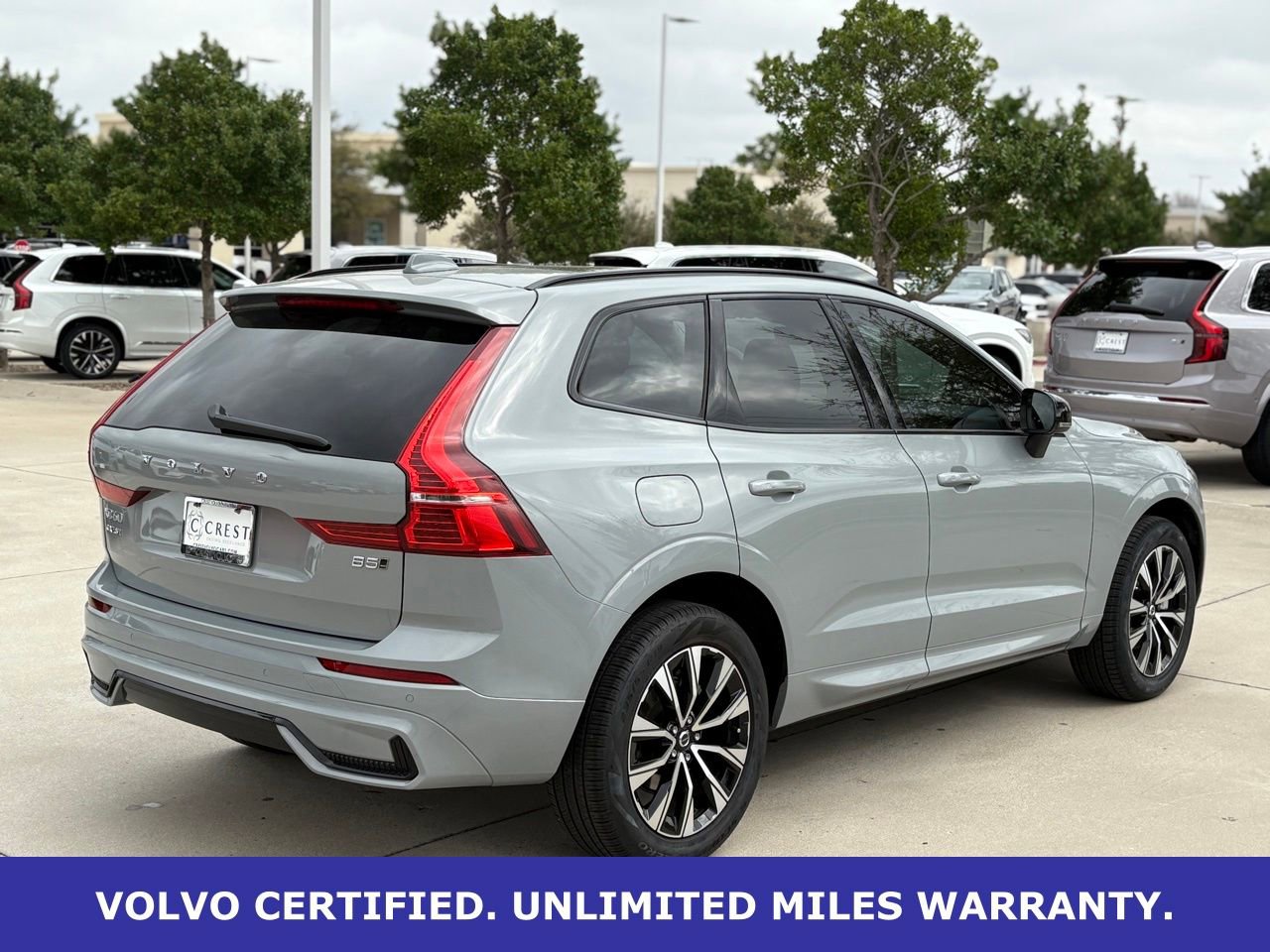 Certified 2025 Volvo XC60 B5 Core image 6