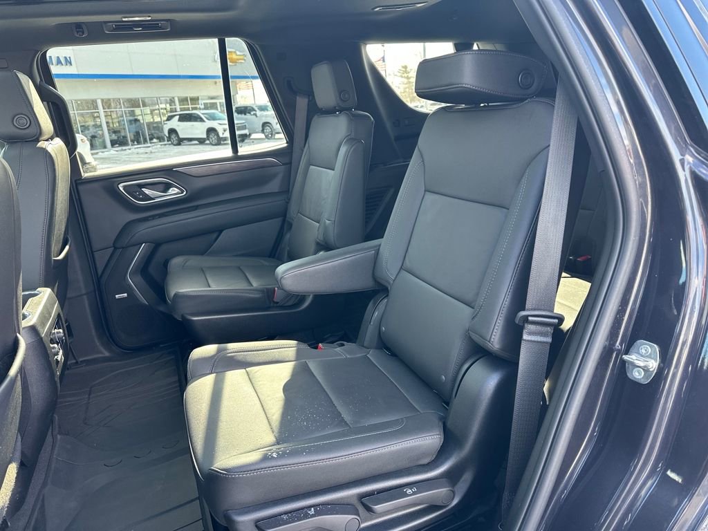 Used 2024 Chevrolet Tahoe Z71 w/ Luxury Package image 24