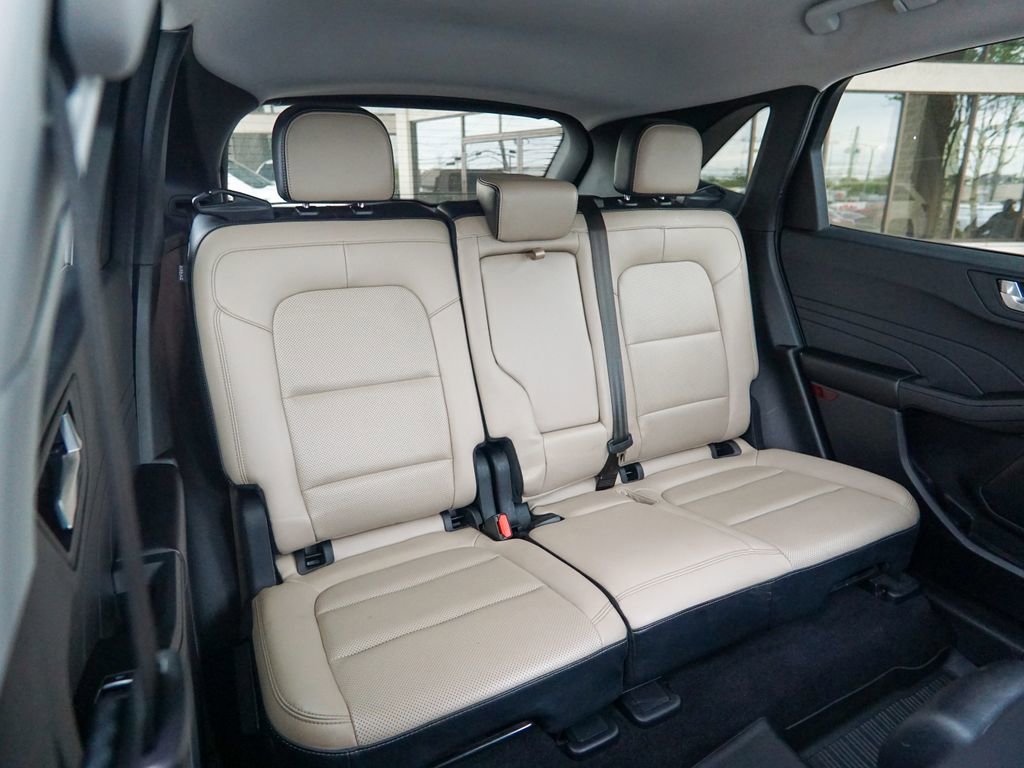 Used 2021 Ford Escape SEL FWD image 29