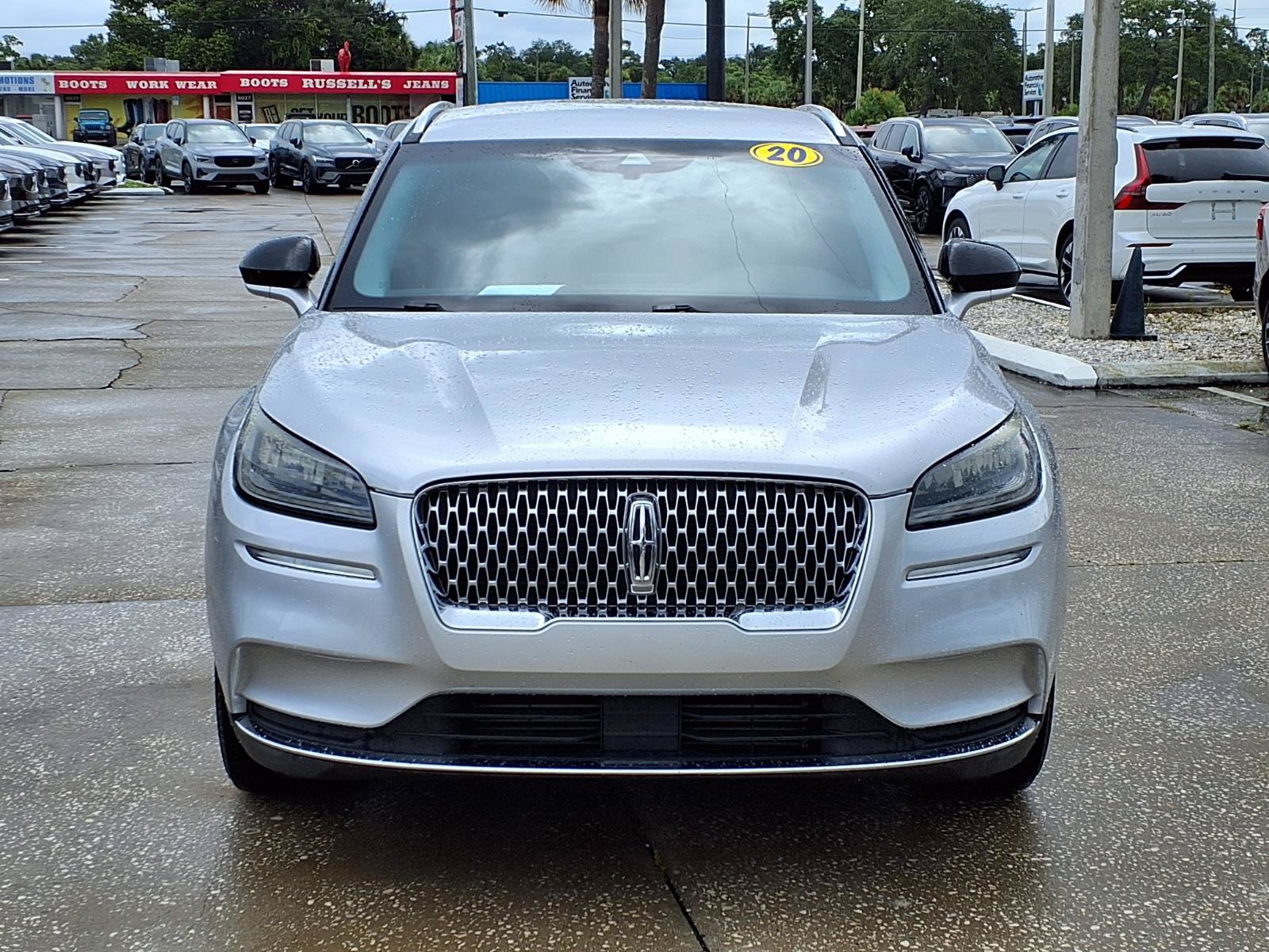 Used 2020 Lincoln Corsair FWD image 2