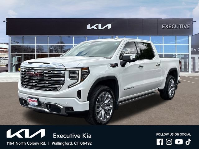 Used 2022 GMC Sierra 1500 Denali w/ Denali Reserve Package AWD/4WD image 1