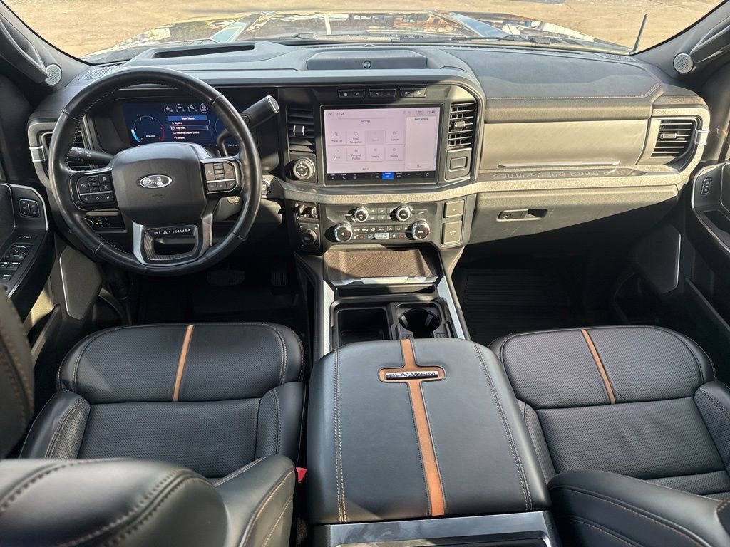 Used 2024 Ford F350 Platinum image 29
