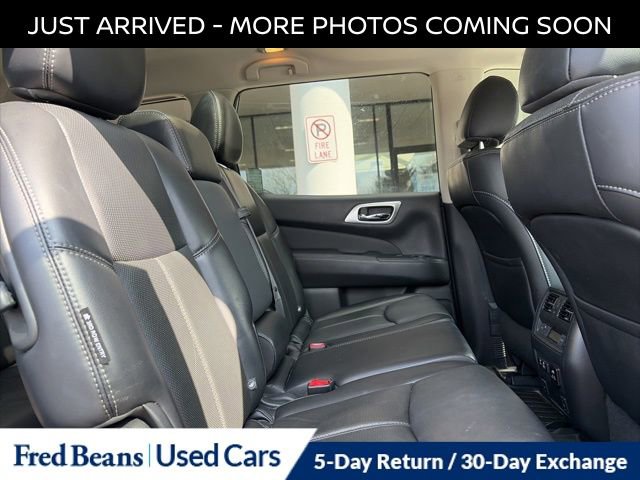 Certified 2019 Nissan Pathfinder Platinum image 16