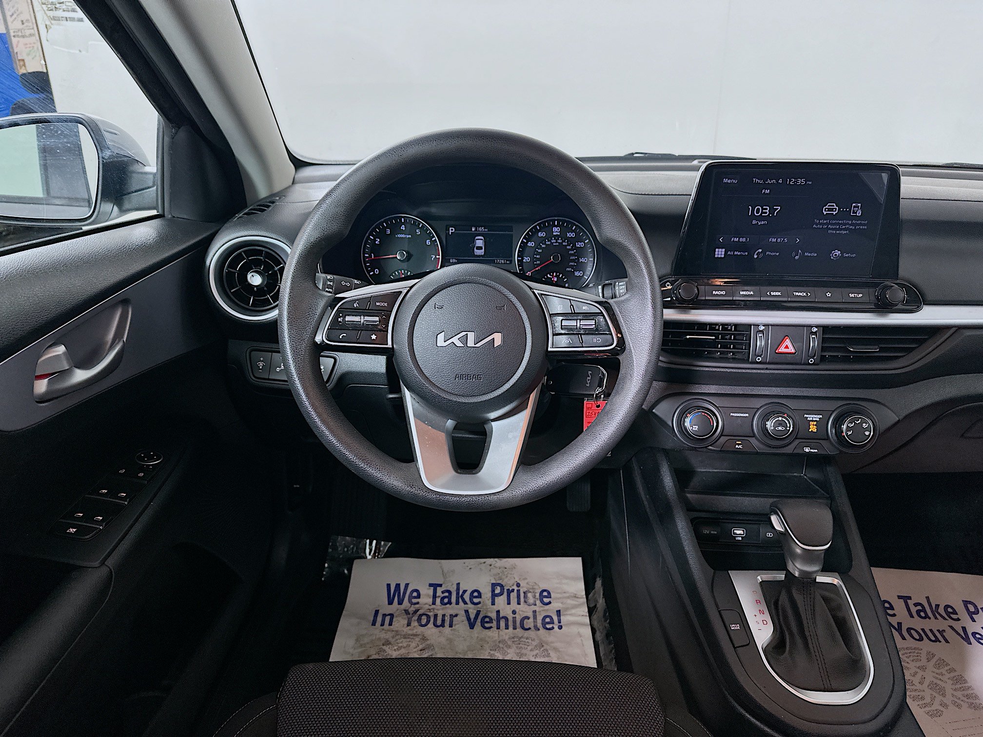 Certified 2024 Kia Forte LXS w/ LXS Technology Package FWD image 20
