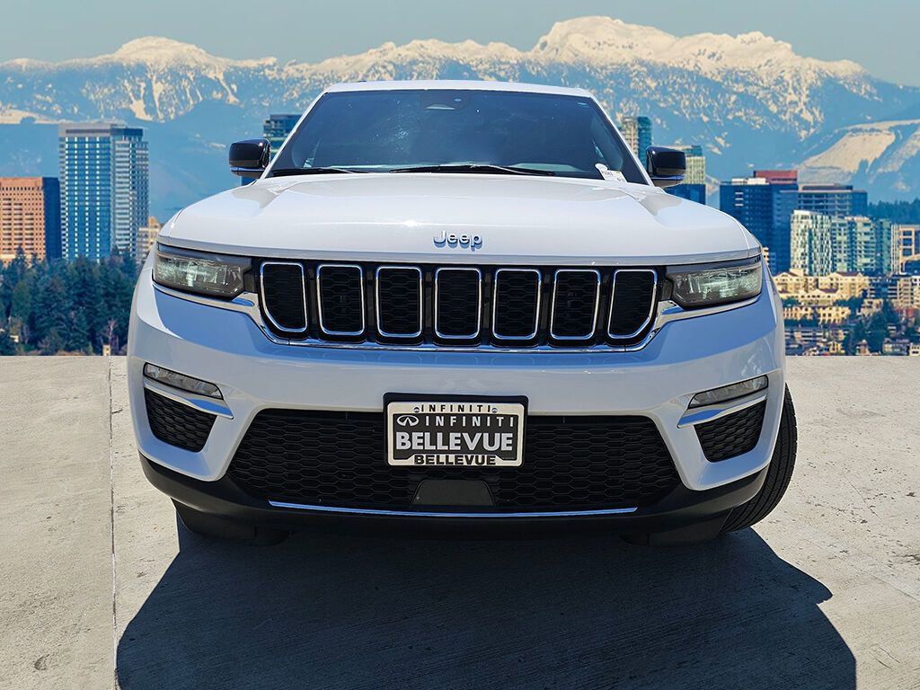 Used 2024 Jeep Grand Cherokee Limited 4xe image 2