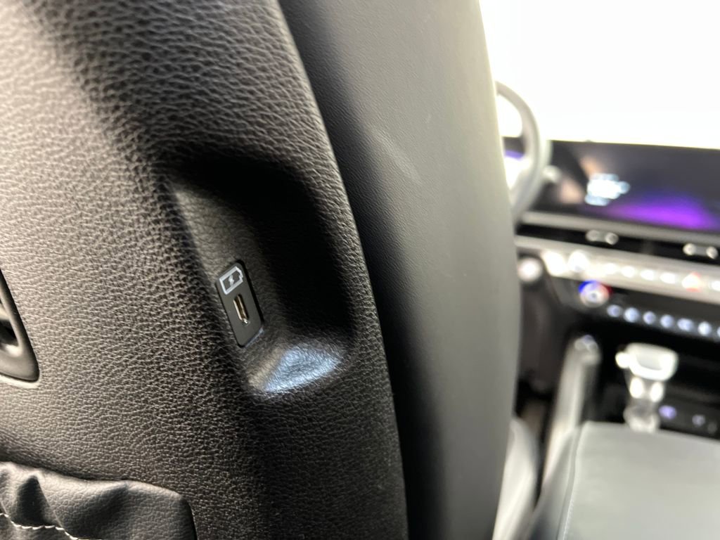 Used 2025 Kia Telluride S image 25