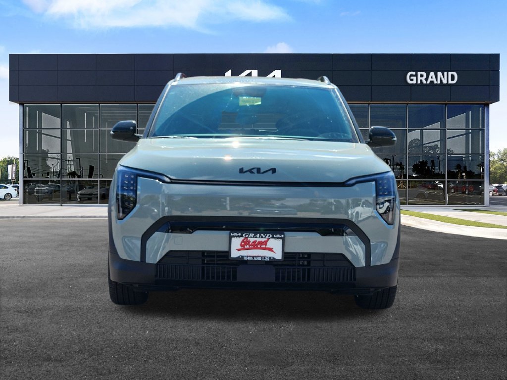 New 2027 Kia EV3 Wind AWD/4WD image 3