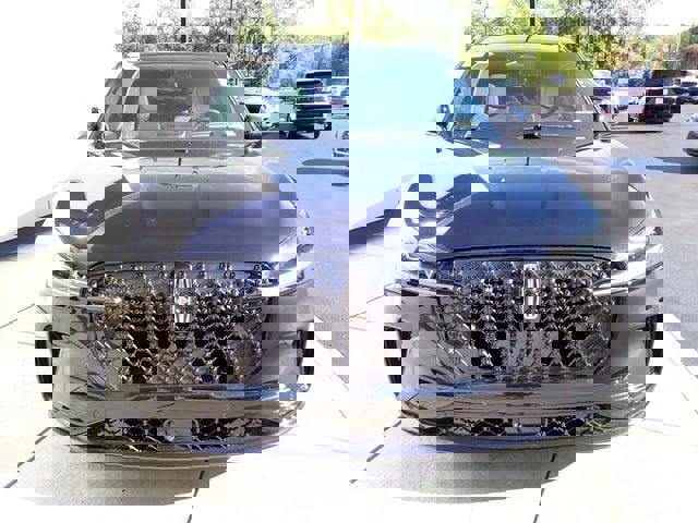 New 2025 Lincoln Aviator Black Label w/ Jet Appearance Package image 9