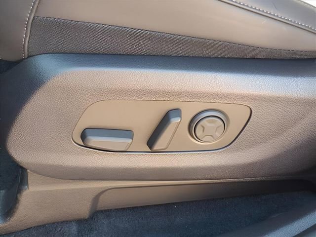 New 2026 Kia Carnival EX image 23