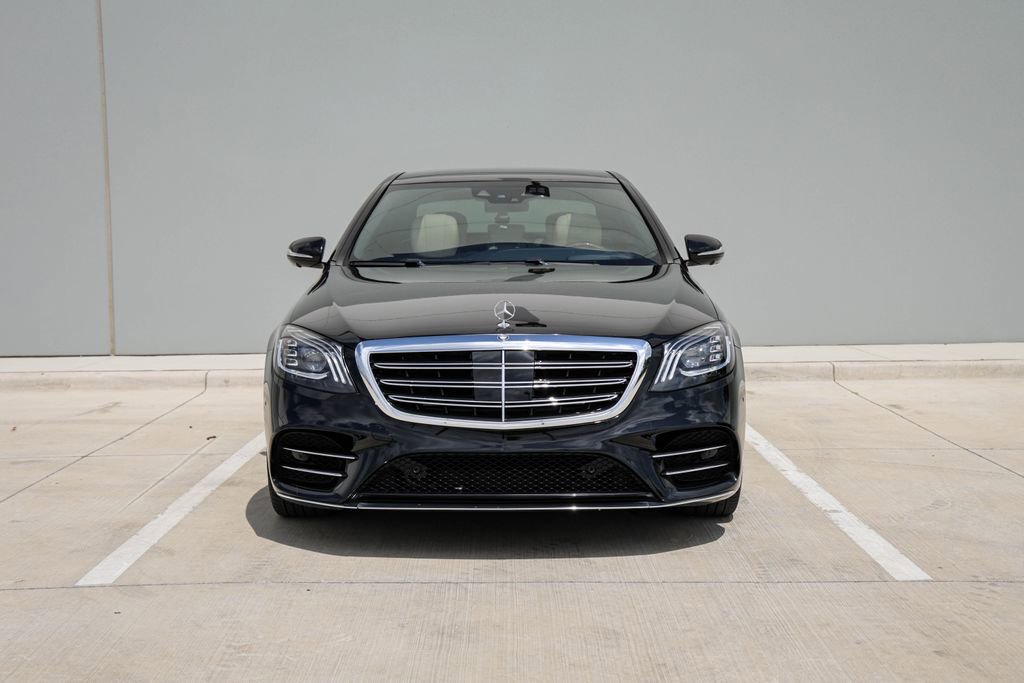 Used 2018 Mercedes-Benz S 560 4MATIC Sedan image 3