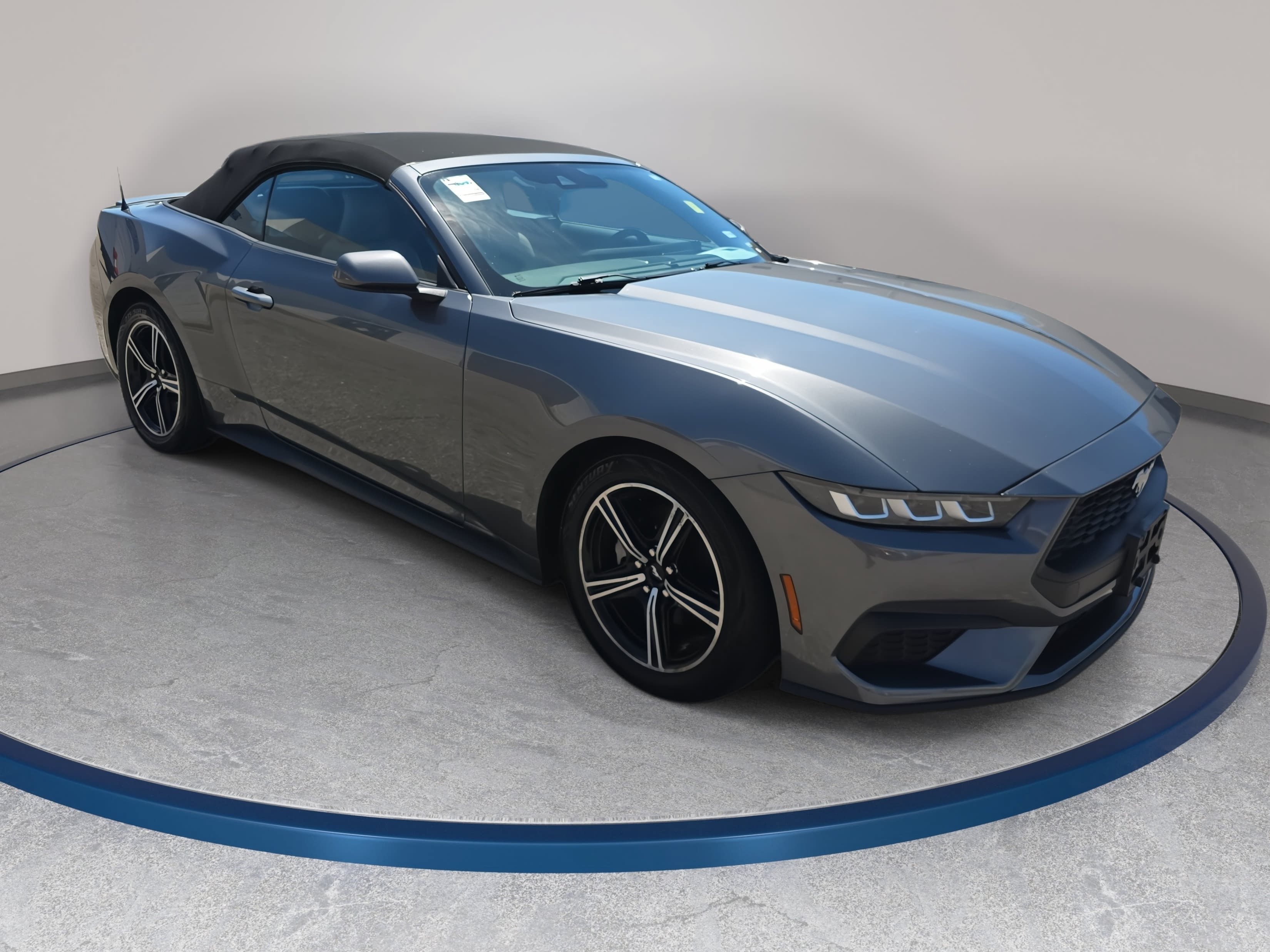 Used 2024 Ford Mustang Premium RWD image 3