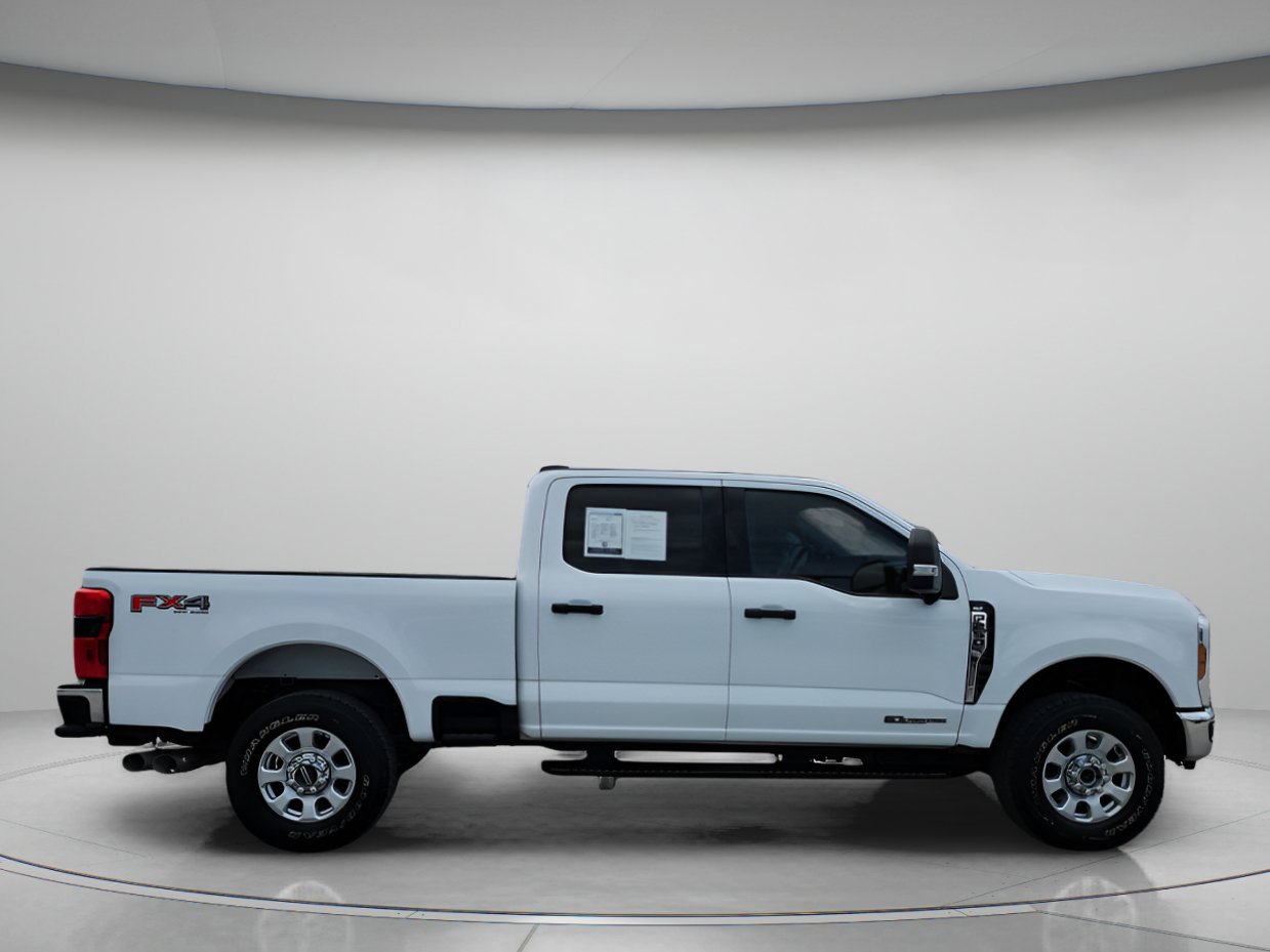 Used 2024 Ford F250 XLT w/ 360-Degree Camera Package AWD/4WD image 2
