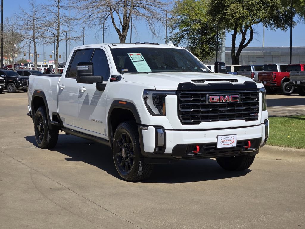 Used 2024 GMC Sierra 2500 AT4 w/ AT4 Premium Plus Package image 3