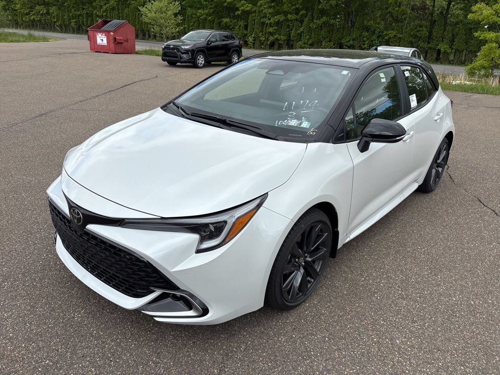 Certified 2026 Toyota Corolla XSE FWD image 2