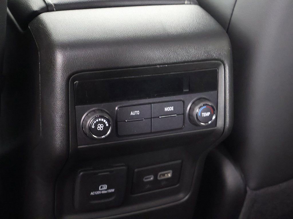 Used 2023 GMC Acadia SLT w/ Elevation Edition image 39