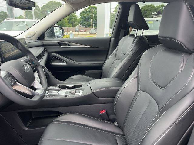 Used 2025 INFINITI QX60 Luxe w/ Vision Package image 9