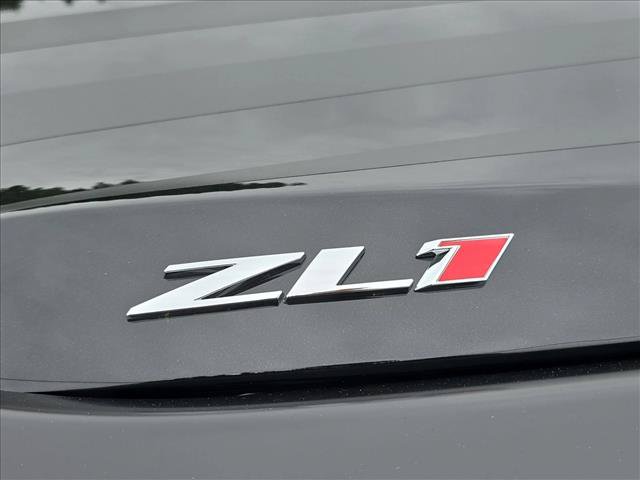 Used 2022 Chevrolet Camaro ZL1 RWD image 26