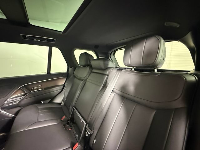 Used 2025 Land Rover Range Rover SE AWD/4WD image 23