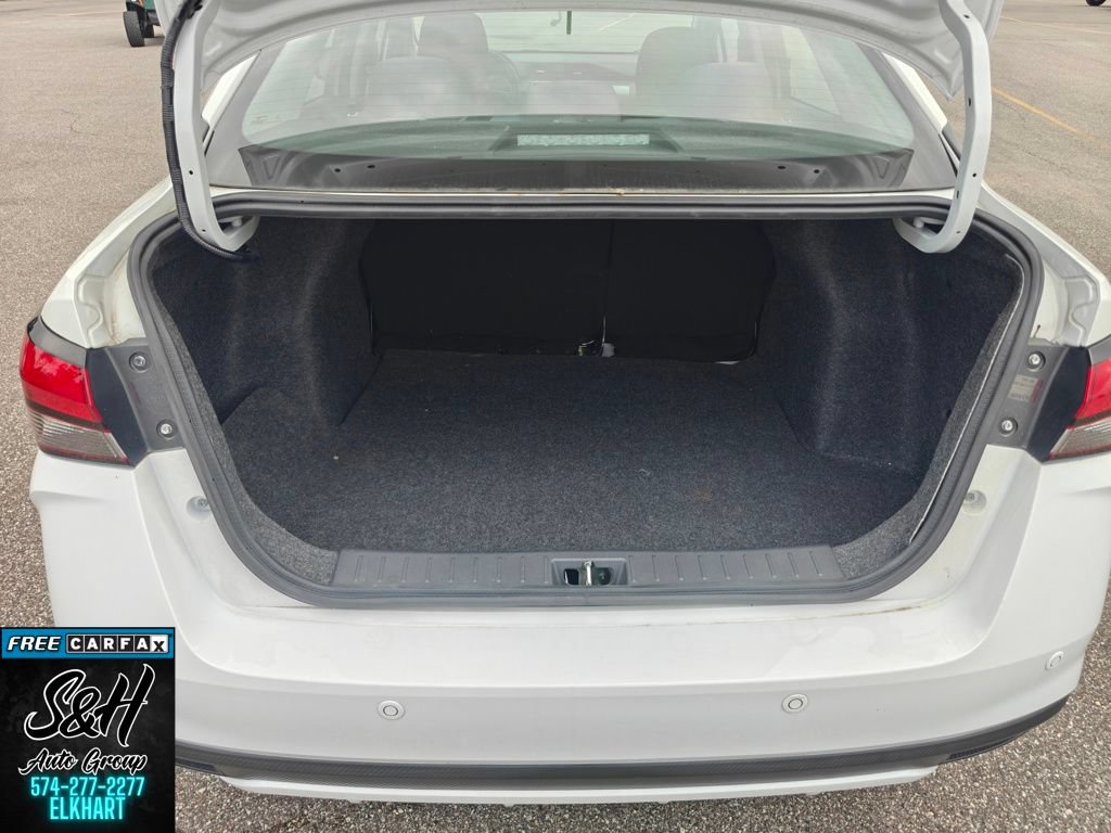 Used 2020 Nissan Versa S FWD image 18