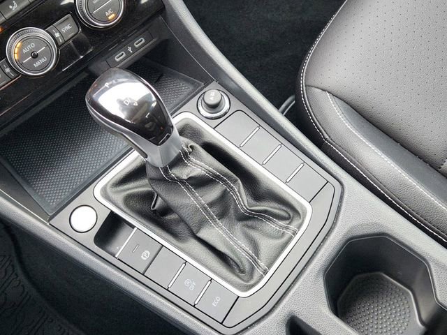 New 2024 Volkswagen Jetta SE image 15