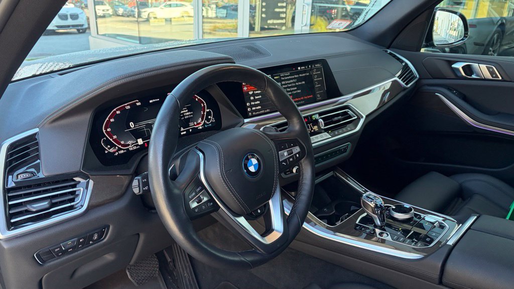Certified 2022 BMW X5 xDrive45e w/ Executive Package AWD/4WD image 7