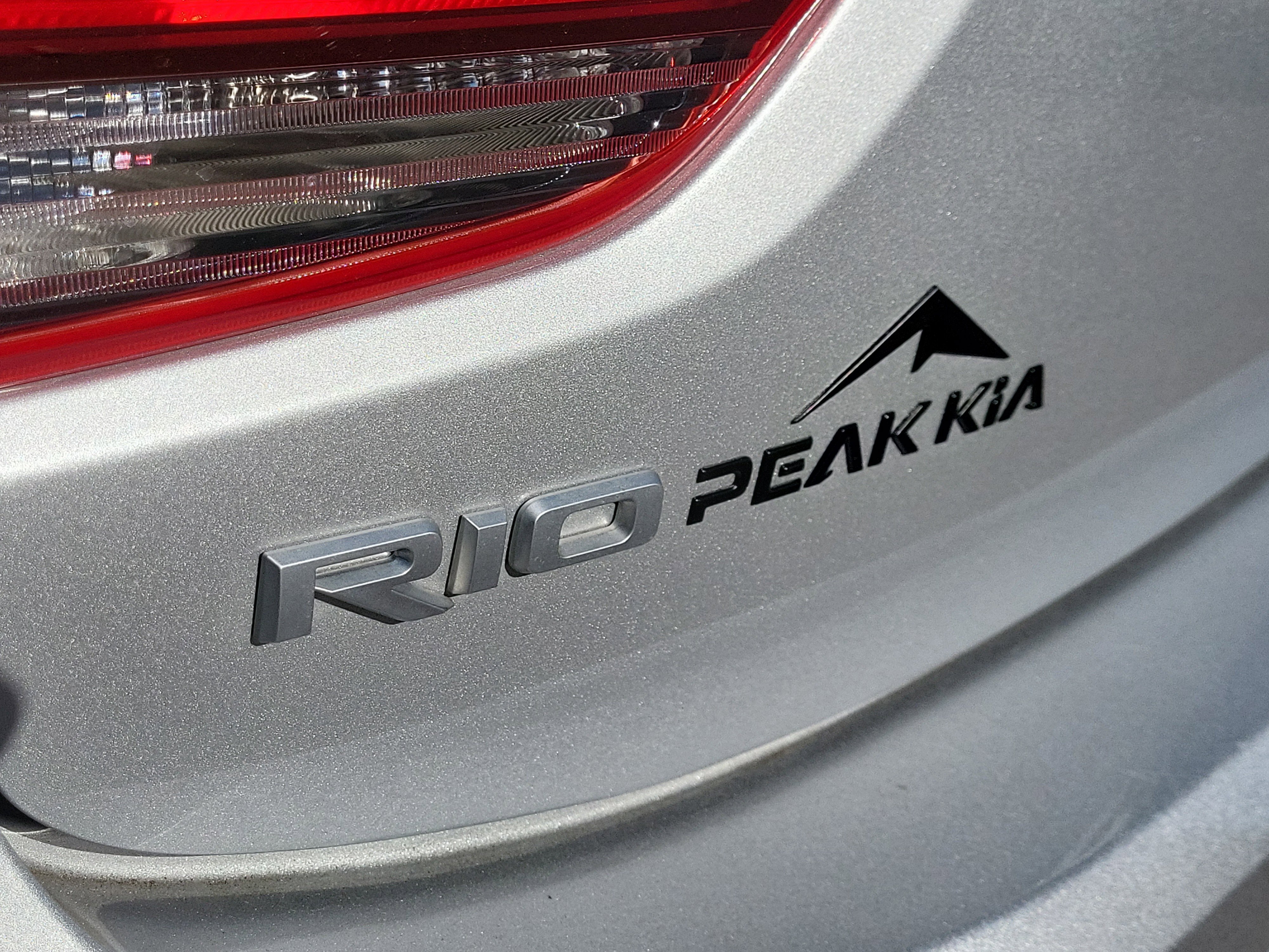 Used 2023 Kia Rio S image 12