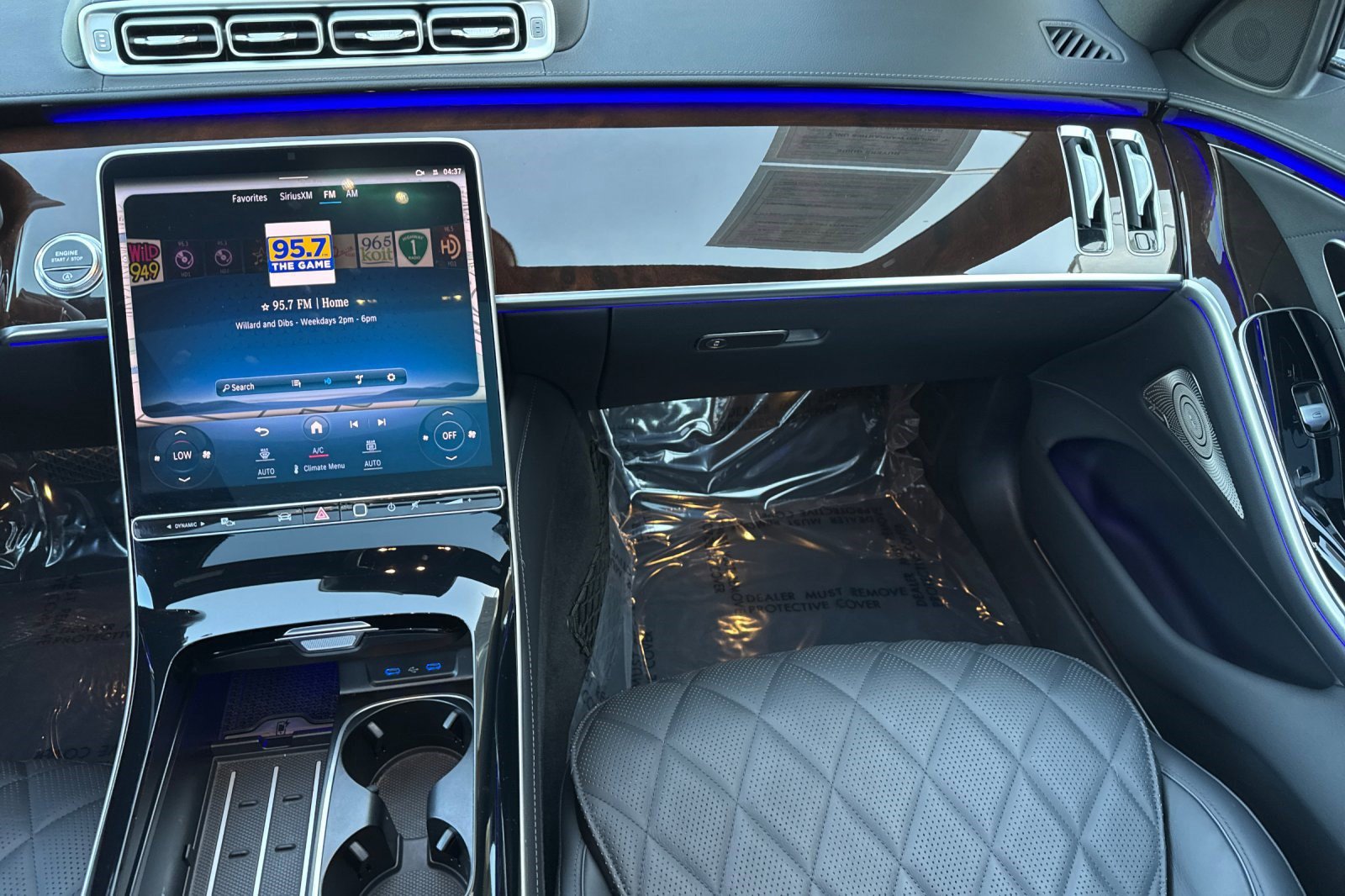 Used 2024 Mercedes-Benz S 580 4MATIC Sedan image 31