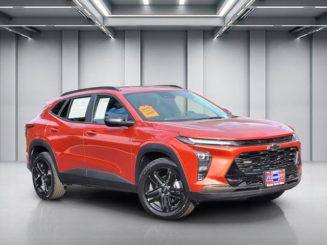 Used 2024 Chevrolet Trax ACTIV w/ Sunroof Package video 1