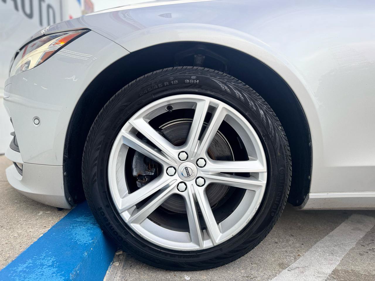 Used 2018 Volvo S90 T5 Momentum w/ Convenience Package AWD/4WD image 21