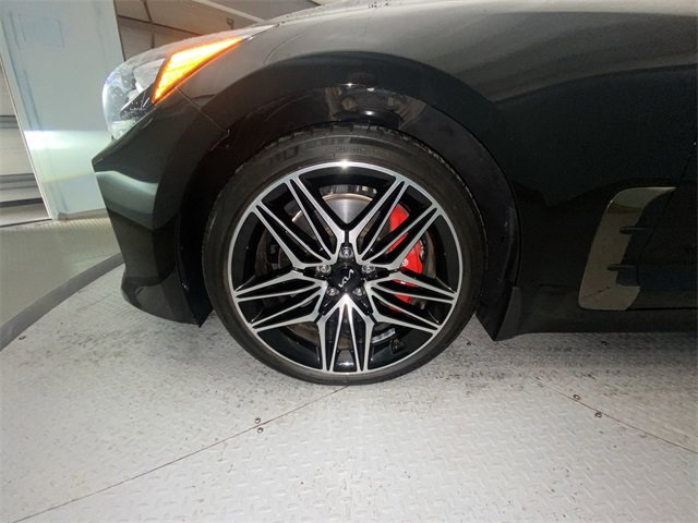 Used 2023 Kia Stinger GT2 image 10