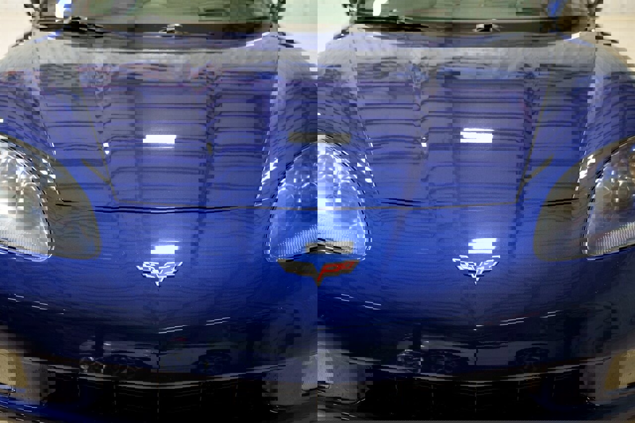 Used 2005 Chevrolet Corvette Convertible w/ Preferred Equipment Group image 30