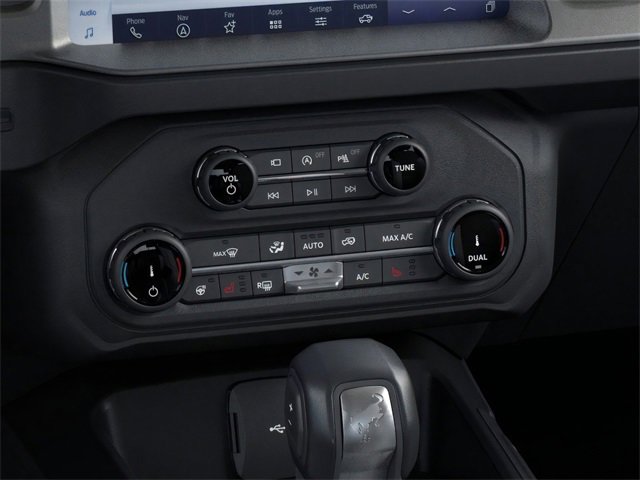 New 2025 Ford Bronco Outer Banks image 16