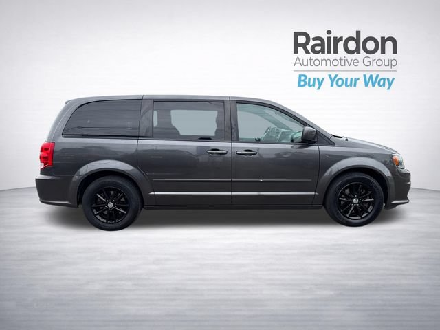 Used 2016 Dodge Grand Caravan SXT FWD image 8