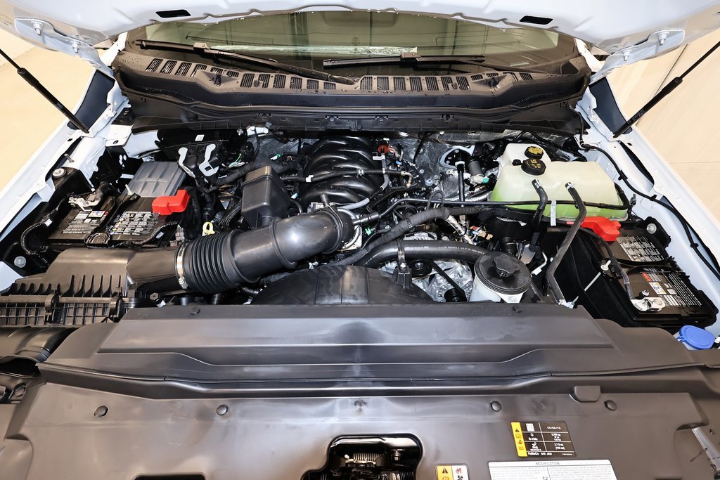 New 2026 Ford F550 4x4 Regular Cab Super Duty image 24