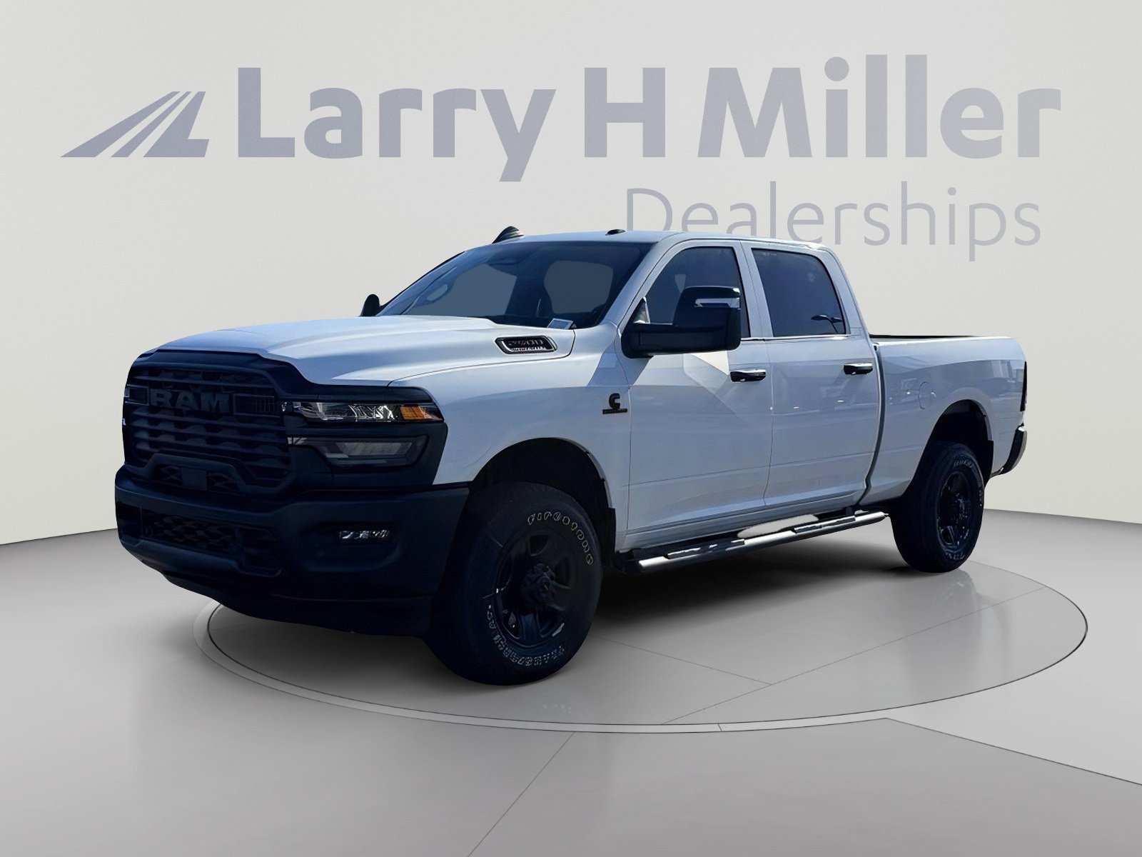 New 2026 RAM 2500 Tradesman AWD/4WD image 2