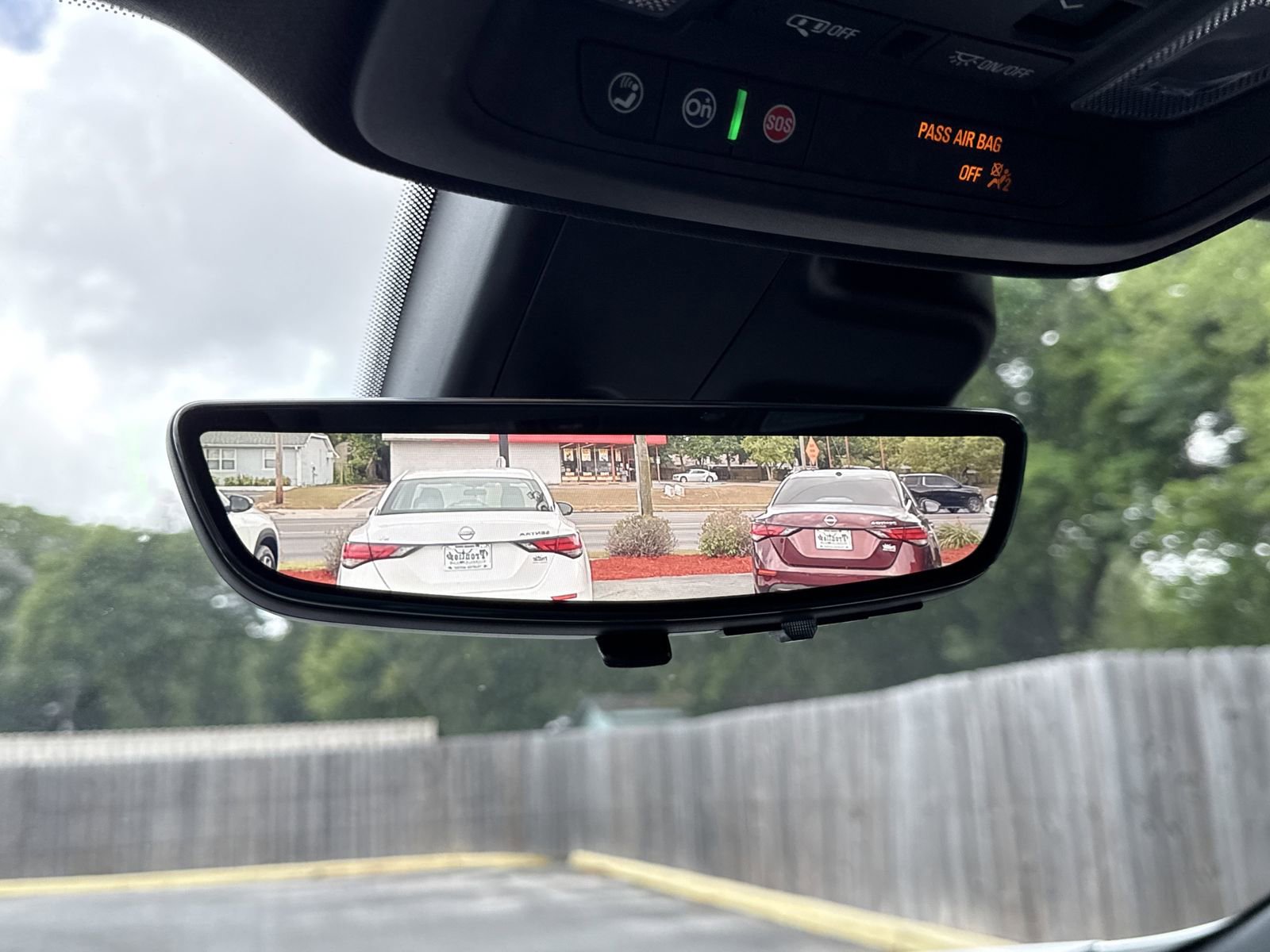 Used 2022 Cadillac XT4 Sport w/ Enhanced Visibility Package FWD image 28