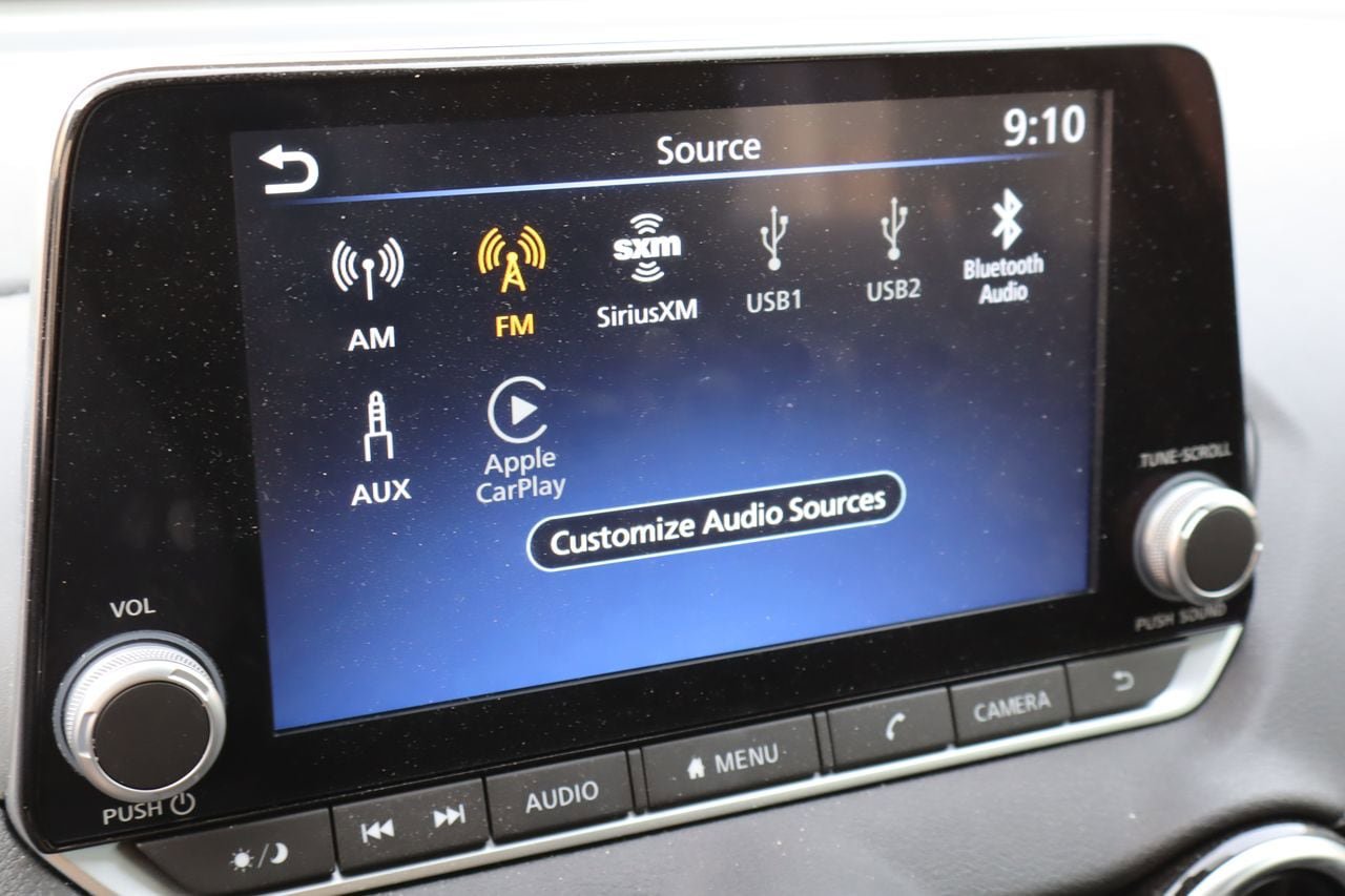Used 2024 Nissan Sentra SV w/ Lighting Package FWD image 8